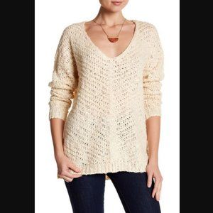 ASTR the Label Slash Back Popcorn Boucle Sweater S